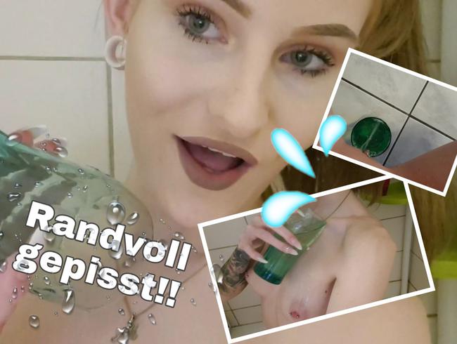 Lessia Mia Porno Video: Randvoll abgepisst! Meine 1. Natursekt-Dusche!!